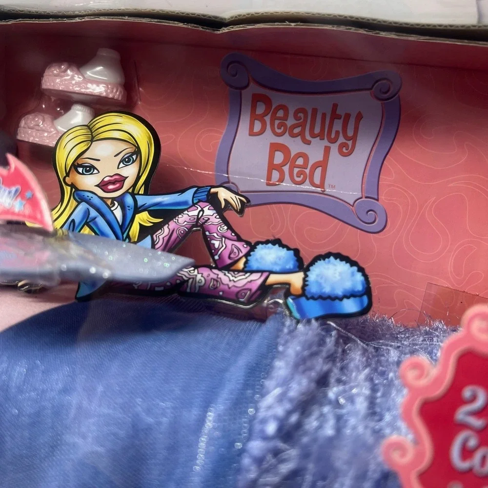 MGA Funky Fashion Furniture For Bratz Beauty Bed Vtg‎ 2002